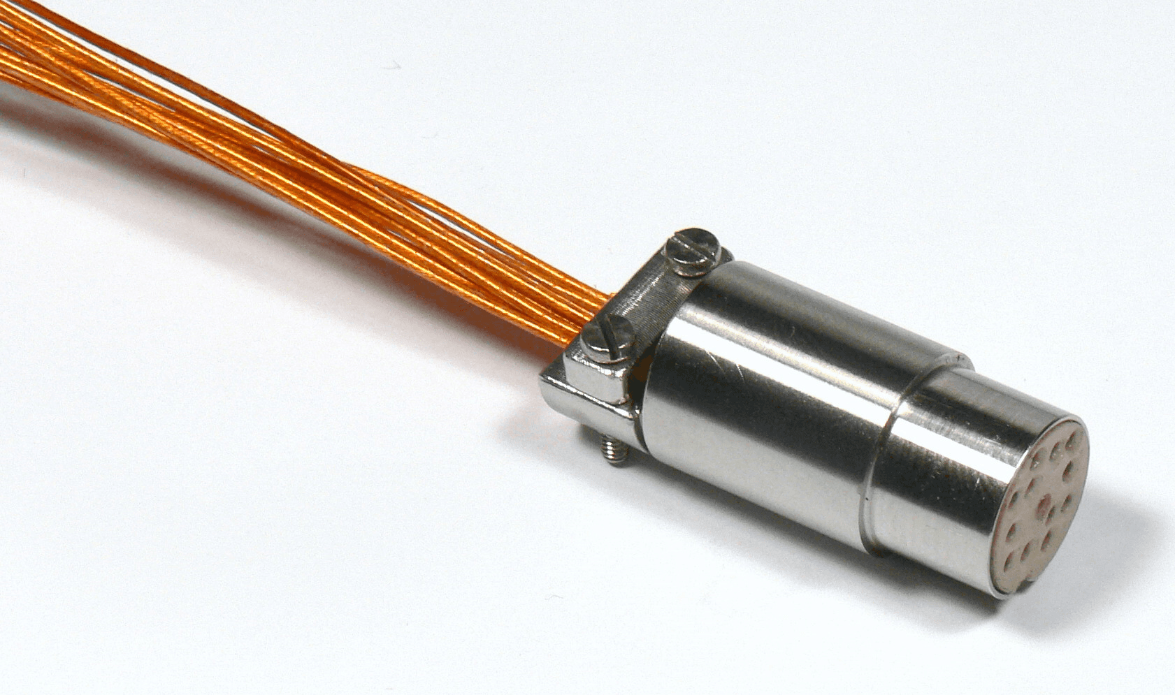 CM TYPE KAPTON BRAIDED CABLE, 19 WAY, CM TO OPEN END,WITH STRAIN RELIEF, 0.5mm LONG 제품 이미지